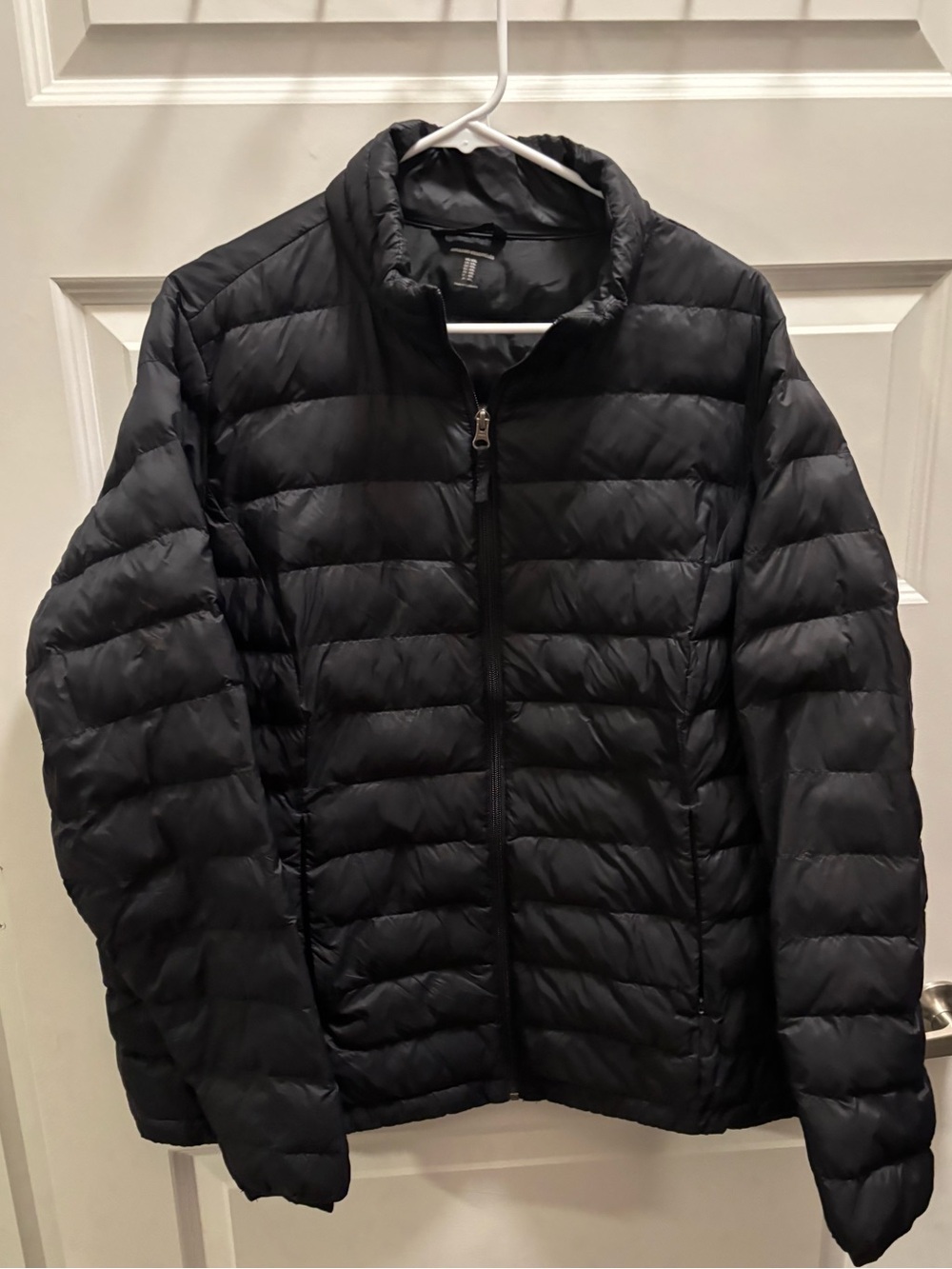 Amazon Essentials Black Quilted Packable Puffer Jacket